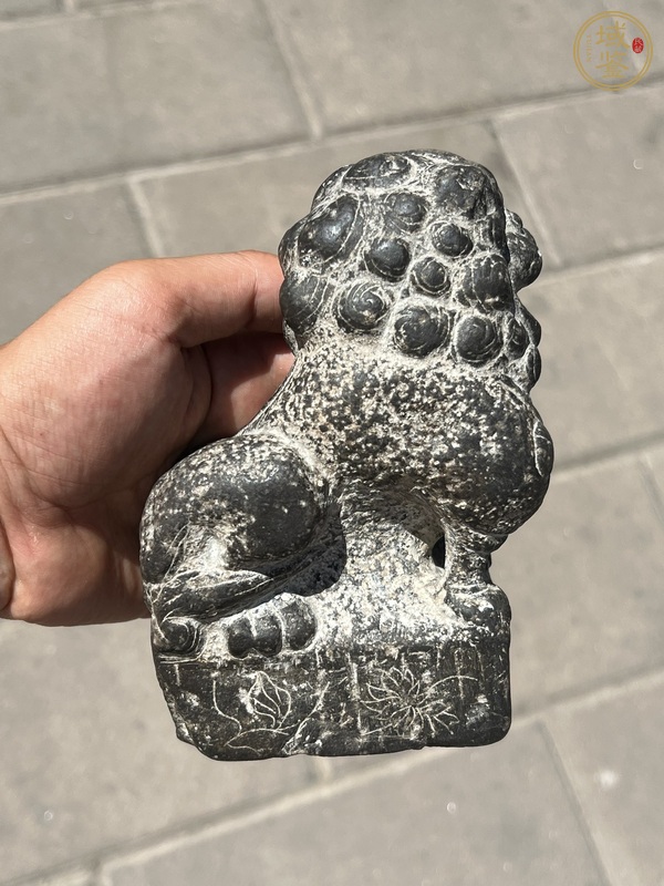 古玩雜項案頭獅真品鑒賞圖