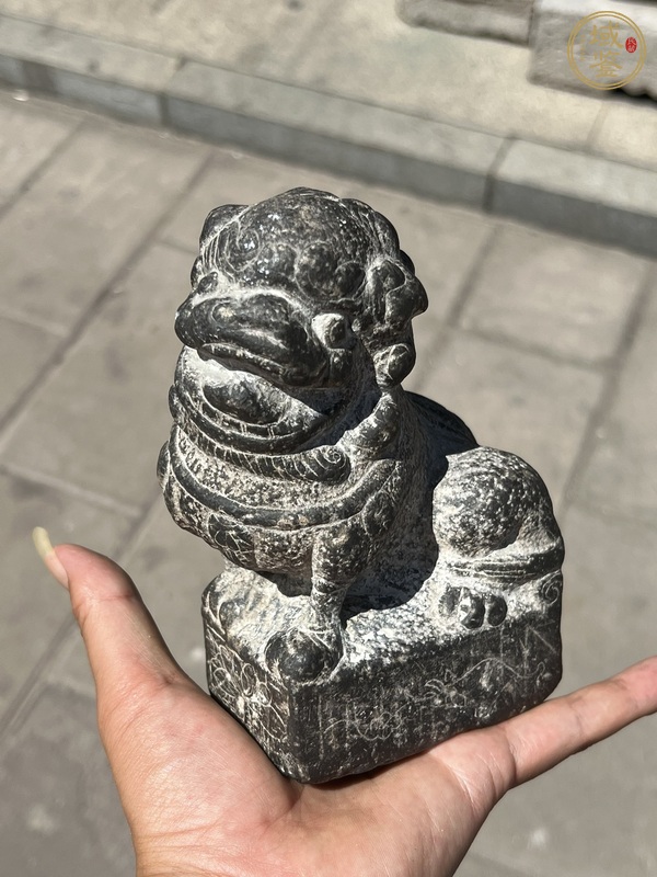 古玩雜項案頭獅真品鑒賞圖