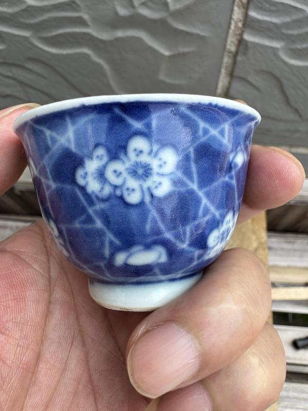 古玩陶瓷青花冰梅圖茶杯拍賣，當(dāng)前價格2500元