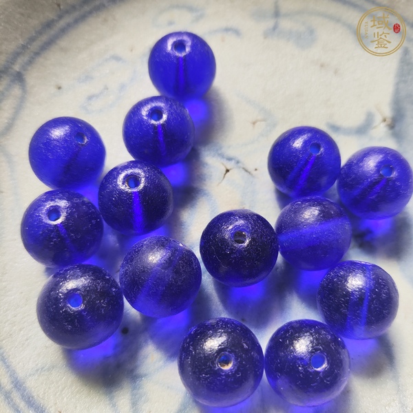 古玩玉器拒馬河老琉璃真品鑒賞圖