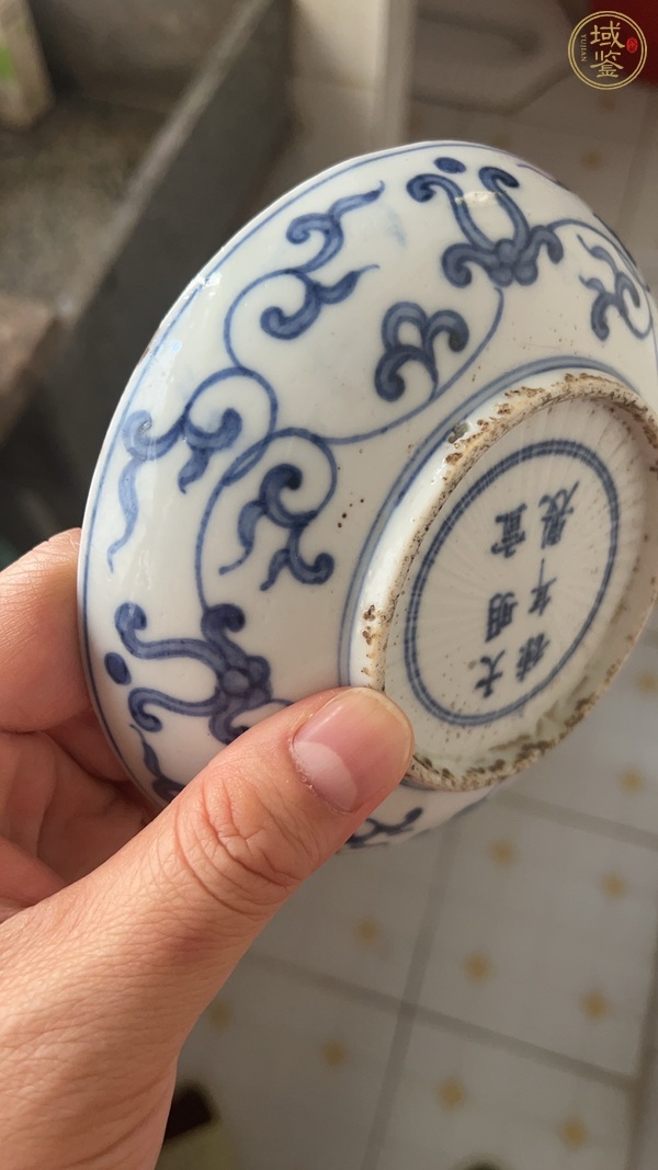 古玩陶瓷青花盤真品鑒賞圖