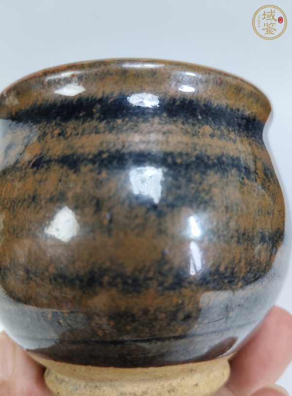 古玩陶瓷磁州窯窯變黑釉罐真品鑒賞圖