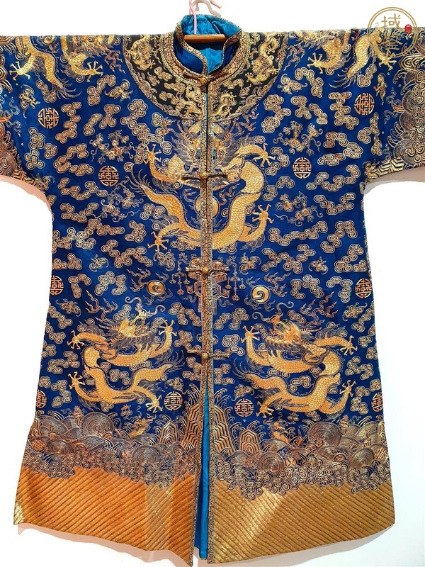 古玩雜項(xiàng)蟒袍真品鑒賞圖