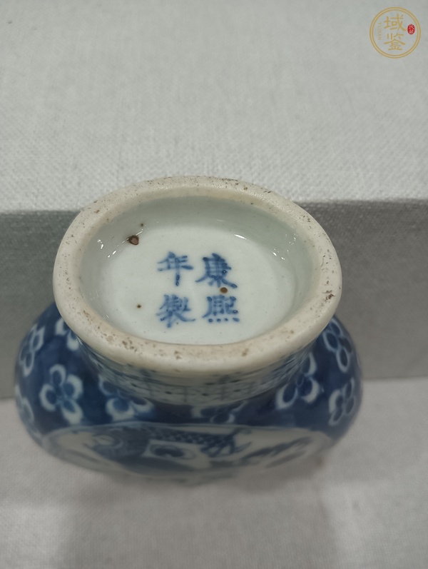古玩陶瓷青花抱月瓶真品鑒賞圖