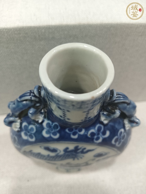 古玩陶瓷青花抱月瓶真品鑒賞圖