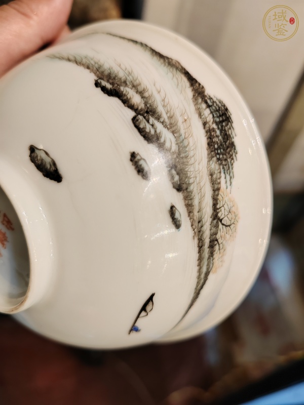 古玩陶瓷淺絳彩山水人物茶碗真品鑒賞圖