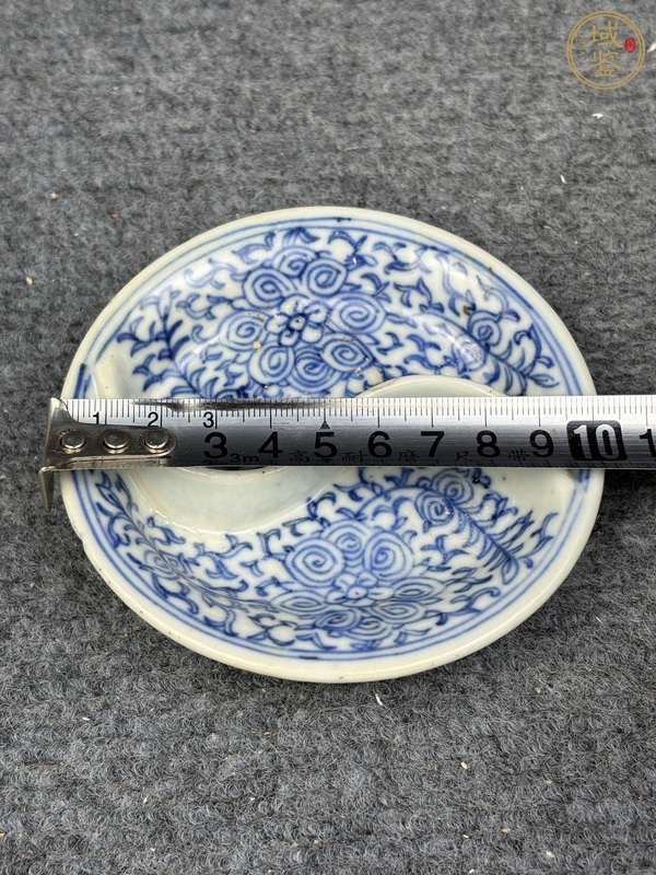 古玩陶瓷青花纏枝蓮紋調(diào)色盤真品鑒賞圖