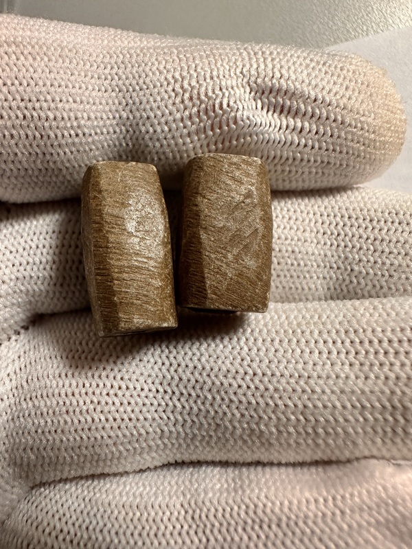 古玩轉賣戰國素紋勒子一對拍賣，當前價格0元