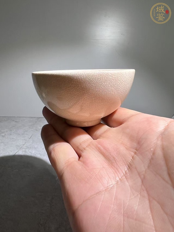 古玩哥釉杯真品鑒賞圖