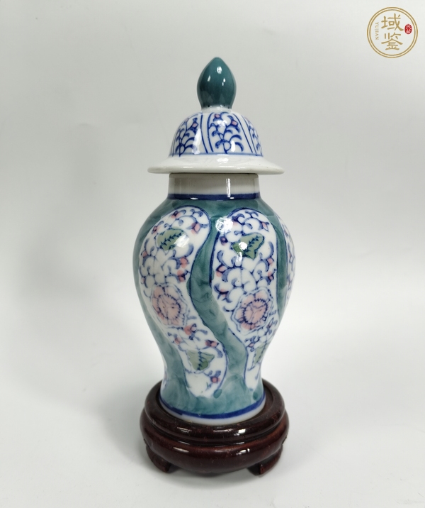 古玩青花加彩花卉紋蓋瓶真品鑒賞圖