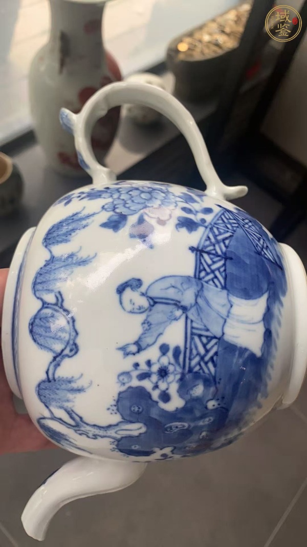 古玩陶瓷人物故事青花茶壺真品鑒賞圖