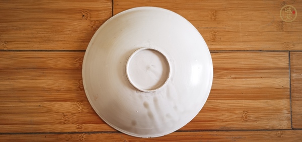 古玩陶瓷北宋定窯盞真品鑒賞圖