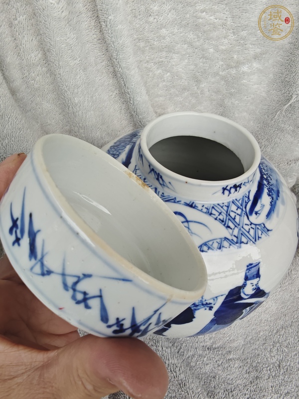 古玩陶瓷青花蓋罐真品鑒賞圖