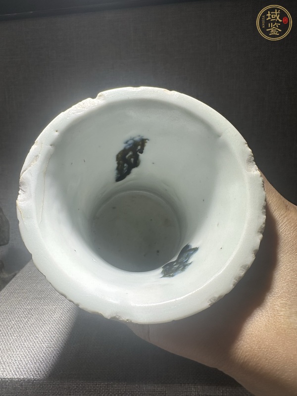 古玩陶瓷粉彩松鶴詩文筆筒真品鑒賞圖