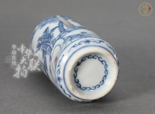 古玩陶瓷青花釉里紅人物故事紋鼻煙壺真品鑒賞圖