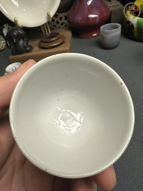 古玩陶瓷青花蘭草紋杯真品鑒賞圖