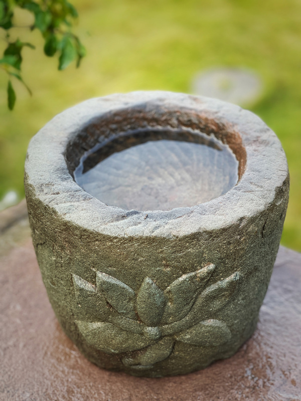 古玩雜項(xiàng)清代雕花石臼拍賣，當(dāng)前價(jià)格1200元