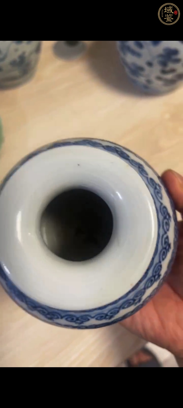 古玩陶瓷青花瓶真品鑒賞圖