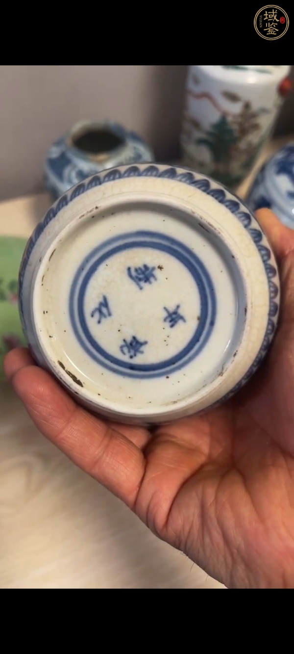 古玩陶瓷青花瓶真品鑒賞圖