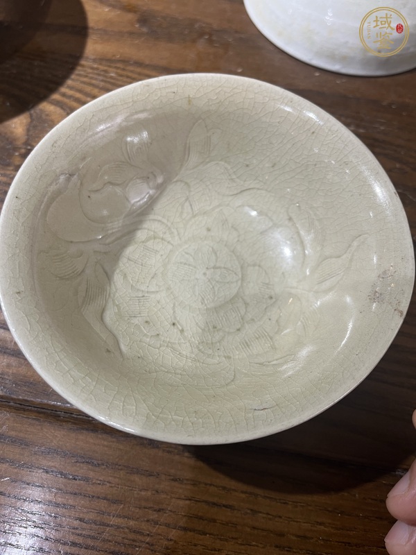 古玩陶瓷青白釉刻花碗真品鑒賞圖