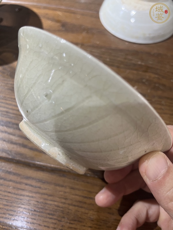 古玩陶瓷青白釉刻花碗真品鑒賞圖