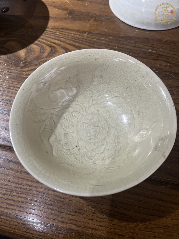 古玩陶瓷青白釉刻花碗真品鑒賞圖