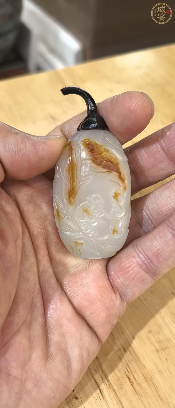 古玩玉器和田玉雕“羲之愛(ài)鵝”鼻煙壺真品鑒賞圖