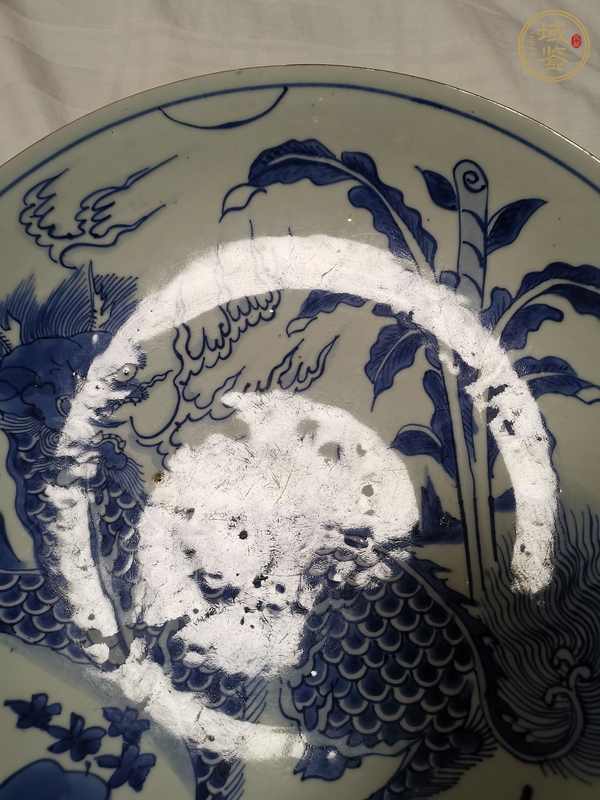 古玩陶瓷青花麒麟蕉葉紋雙底大盤真品鑒賞圖