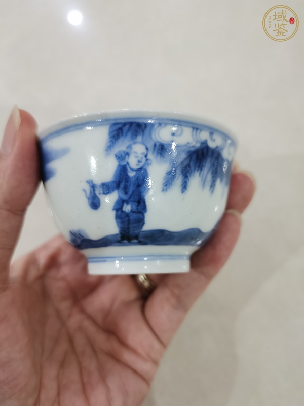 古玩青花杯真品鑒賞圖