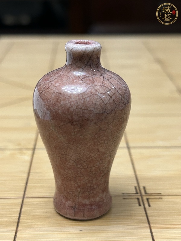 古玩哥釉梅瓶式鼻煙壺真品鑒賞圖