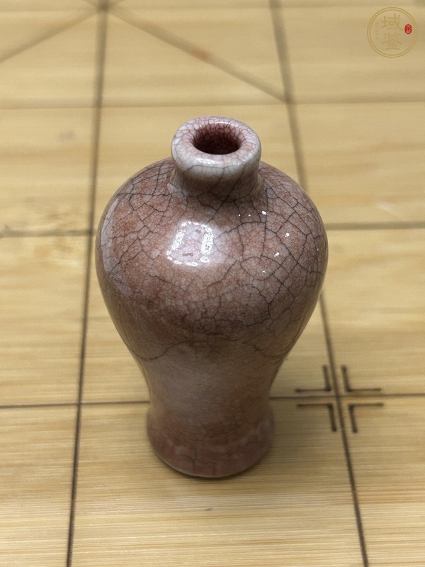 古玩陶瓷哥釉梅瓶式鼻煙壺真品鑒賞圖