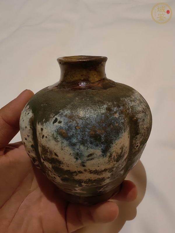 古玩陶瓷窯變釉瓜棱瓶真品鑒賞圖