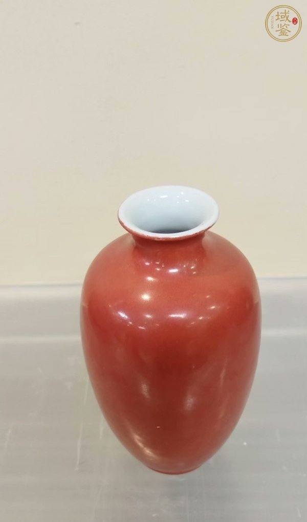 古玩陶瓷珊瑚釉撇口瓶，模糊，偏老真品鑒賞圖