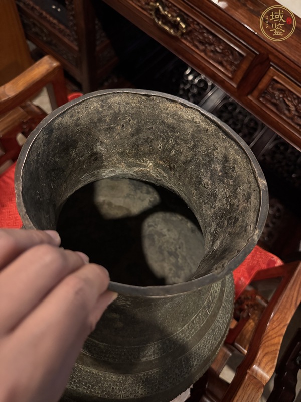 古玩銅器獸耳銅瓶真品鑒賞圖