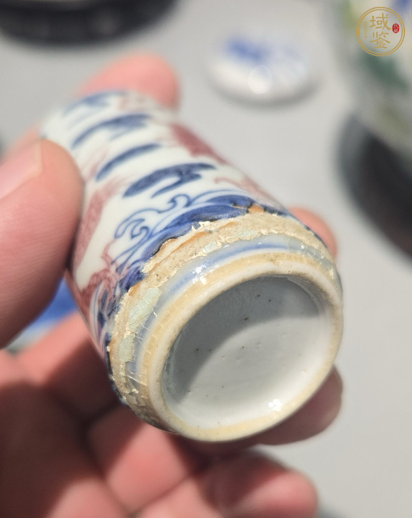 古玩陶瓷青花釉里紅鼻煙壺真品鑒賞圖