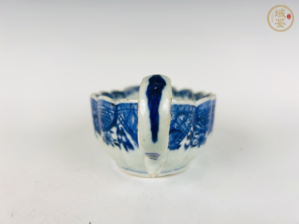古玩陶瓷清乾隆·青花花卉紋花澆真品鑒賞圖
