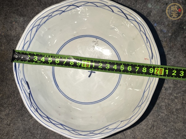 古玩陶瓷清末民初青花碗真品鑒賞圖