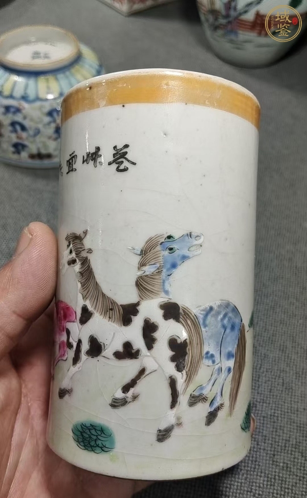 古玩陶瓷筆筒真品鑒賞圖