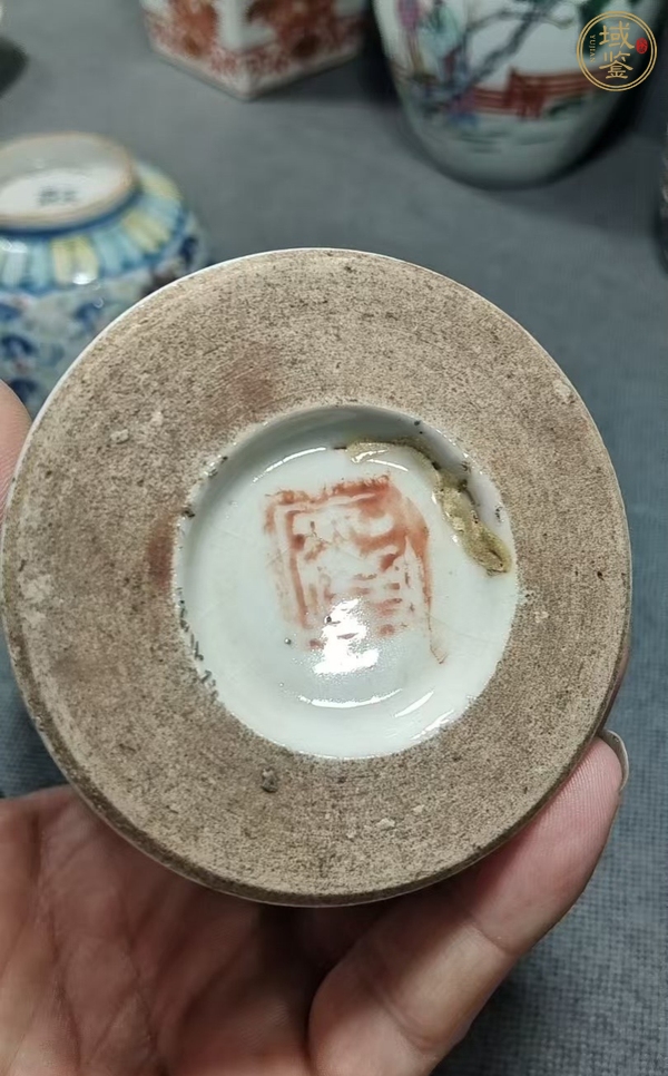 古玩陶瓷筆筒真品鑒賞圖