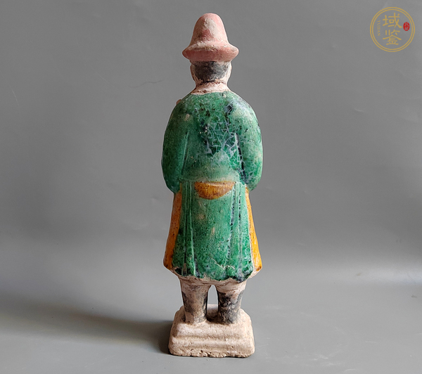 古玩陶瓷明三彩人物俑真品鑒賞圖