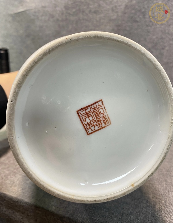 古玩陶瓷人物紋粉彩棒槌瓶真品鑒賞圖