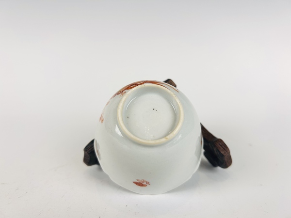 古玩陶瓷清康熙·礬紅描金花鳥杯碟拍賣，當(dāng)前價格0元