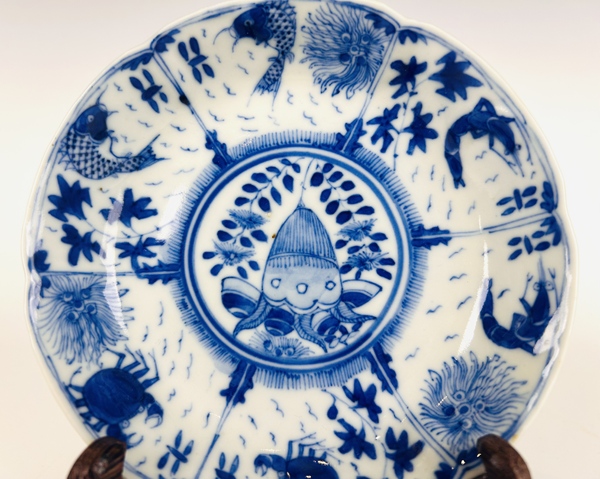 古玩陶瓷清光緒·青花魚蝦蟹花口杯碟拍賣，當(dāng)前價(jià)格99元