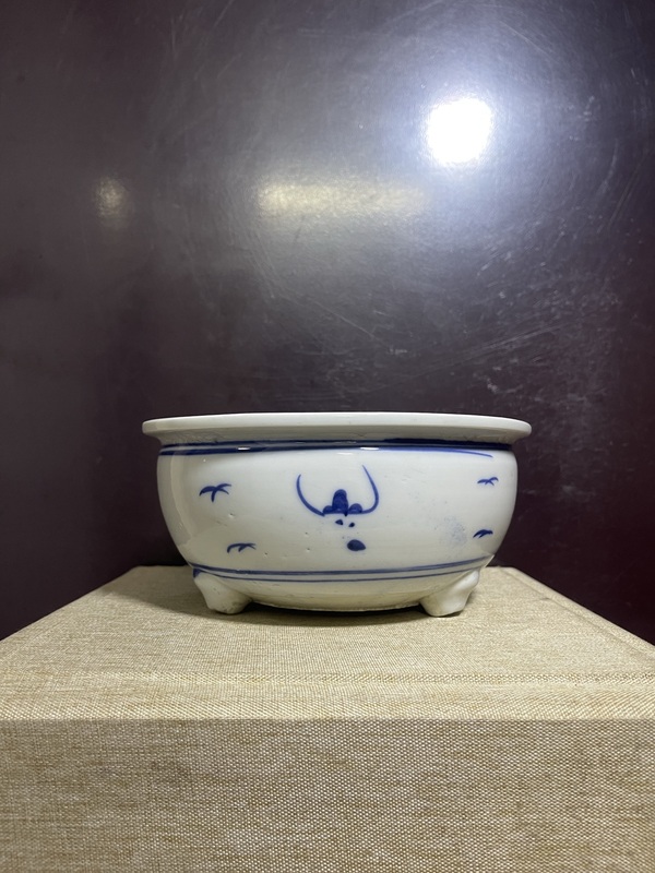古玩陶瓷清青花山水人物紋香爐拍賣，當(dāng)前價格3880元