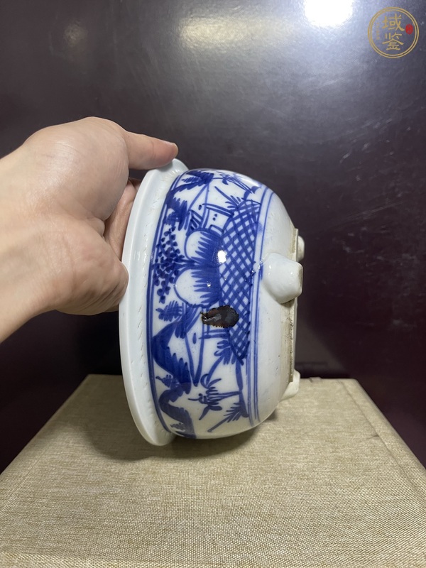 古玩陶瓷青花山水人物紋香爐真品鑒賞圖