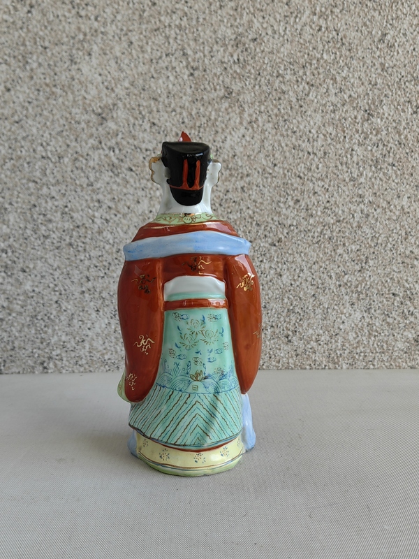 古玩陶瓷粉彩財(cái)神造像拍賣，當(dāng)前價(jià)格150元