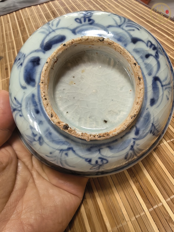 古玩陶瓷青花荷蓮紋碗真品鑒賞圖