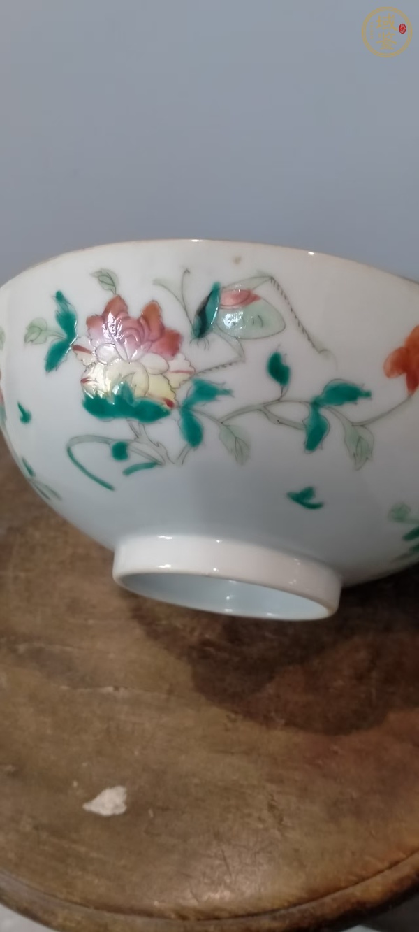 古玩陶瓷晚清粉彩蟲草碗真品鑒賞圖
