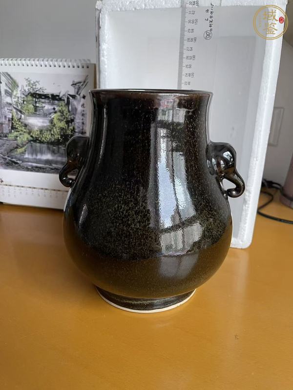 古玩烏金釉象耳尊真品鑒賞圖
