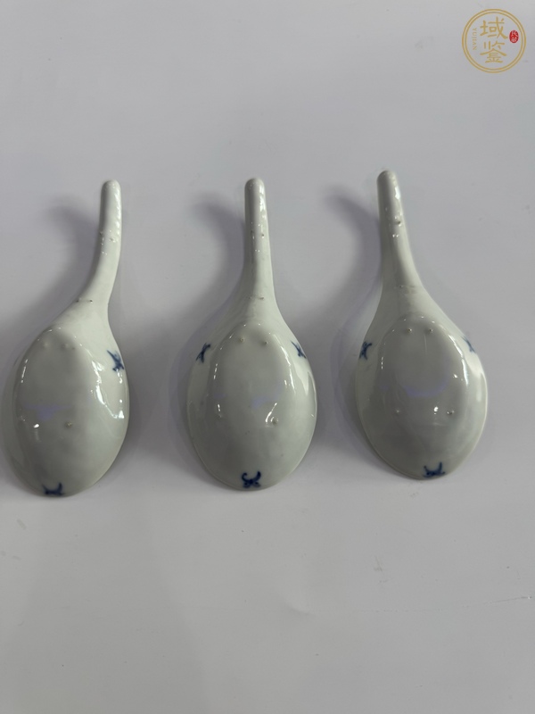 古玩陶瓷青花龍紋調(diào)羹真品鑒賞圖